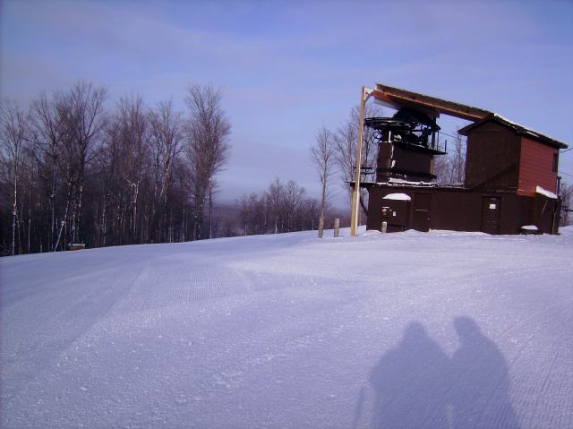 It was colder at the top of the hill.  An employee told us that it was -18°F that morning.  The 20 mph wind out of the north did not help.