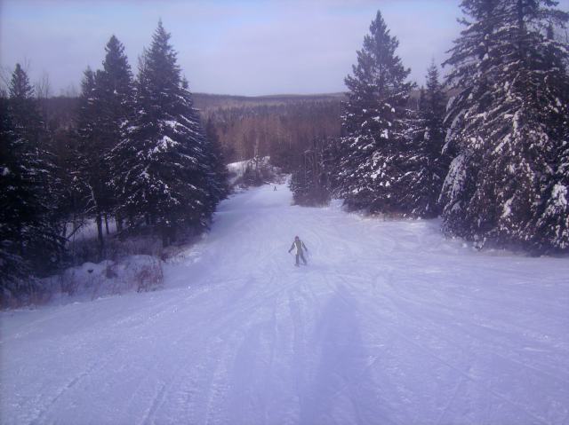 Other than the brutal cold, the conditions (snow, crowds, sun) were great.  Just a note about the runs at brule.  Most of the blue runs are great.  I'm not a great skier but on the blues I can maintain control.  I can turn, stop, not feel that death is imminant, and even take pictures. On most of the blue runs.