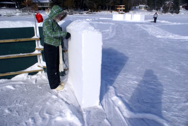 It took only about 15 minutes to complete a full 3 part wall using the "dry pack" method.
