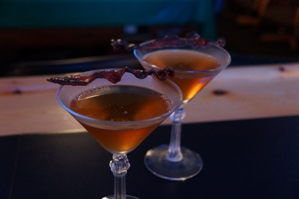 Bacon-Apple martinis were interesting.  The candied bacon garnish could become a Summer staple.