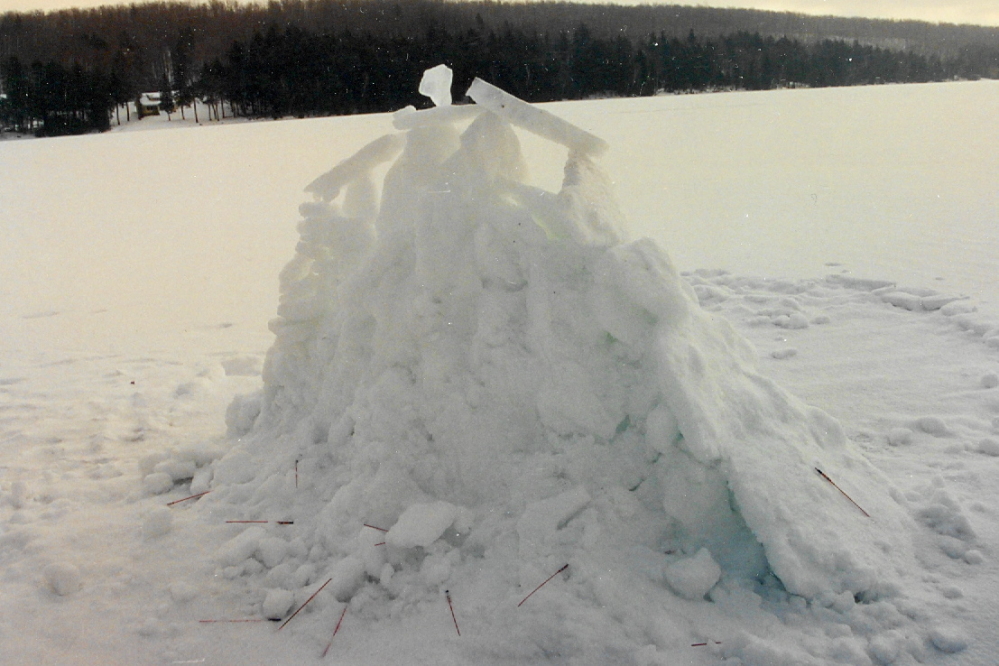 It also had some tasteful top ornamentation to go with a few close shots. One shot was blocked by the forehead (bonk!) of the fort's owner the night before.