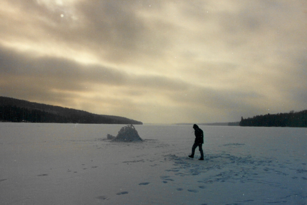 Strange weather. We went from an ugly snow/rain/ice mix on Thursday (lovely traveling weather!) to a sub-zero war time temperature that made lighting fuses challenging.  The mushroom soup at Duck's bar on Friday helped.  Despite the weather, it was a great war that took some of the sting out of the Packer loss to the Cowboys last week.  Except for the guy that got hit in the head, he's said to have felt an extra sting.<br><br><br>-Nemo likes his rocket war just a tad warmer.