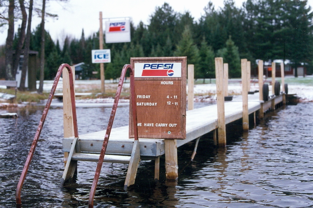 The bar in the northeast corner of the lake is open on Friday and Saturday according to their lakeside signage. Plus they have ice, which is not as important this time of year as during the Summer months. The fact is, during late Fall and Winter, ice is more the problem than the solution.