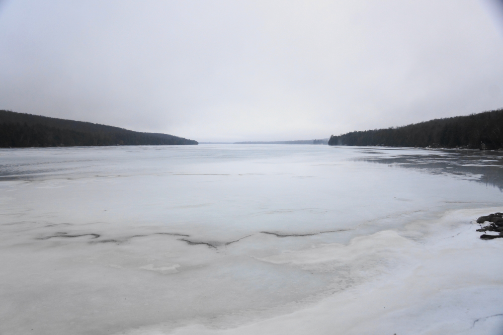 Last week started out warm (for this time of year) and wet. If you managed to avoid a weather forecast, you'd have thought that the downhill skiing season was over, tapping season was early, and a March ice-out was a sure thing.