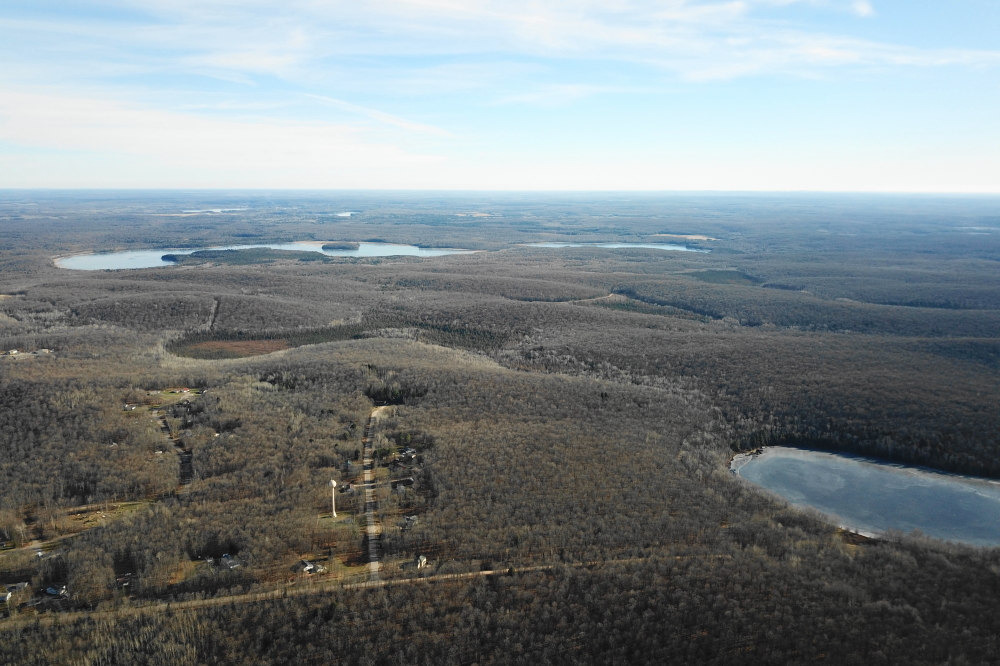 The wind and warmish air pushed back the ice on local lakes that had previously iced in. Over the hill to the East, Devils Lake showed signs of opening up. Further to the East, there were reports of open water on Lakes Wabikon and Riley.