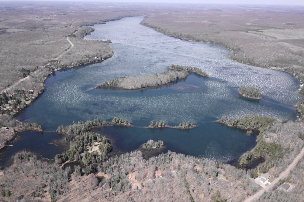 The ice on the South end of the lake was the first to go. Patches of open water popped up all around the islands.