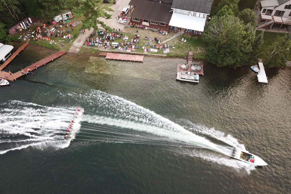 That boat, driver, and ropes put on a really good show at Water's Edge last Monday and Sunday (Wednesday's was rained out). The skiers do a good job, too.