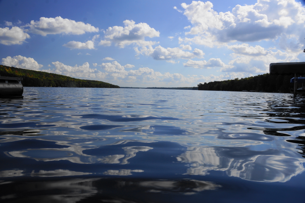 There are reports that the fishing remains good. While diving the North end, we spotted quite a few large bass and swarms of bluegill. They all seemed pretty active. We're not sure how much longer this bonus Summer  period will continue. Instead of fretting about its inevitable end, it's best just to enjoy it while it lasts.<br><br><br>-Nemo's not getting out of the water.
