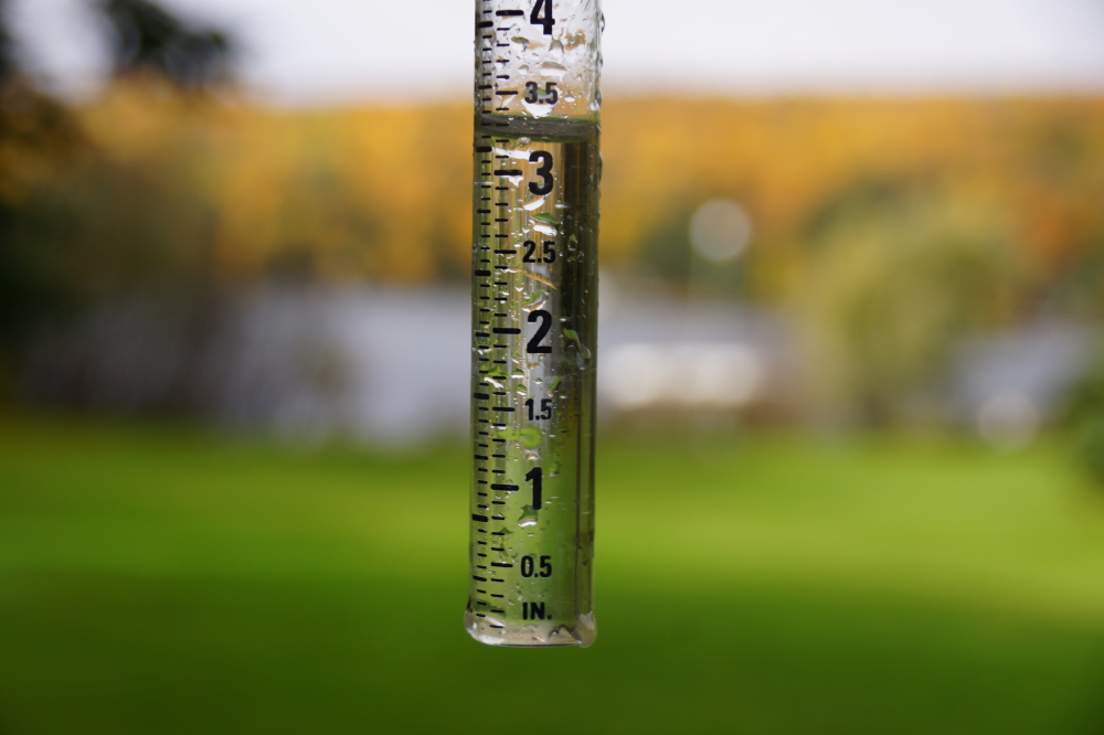For the first half of the week, it rained. The lake was over 3 inches deeper by the time it stopped.