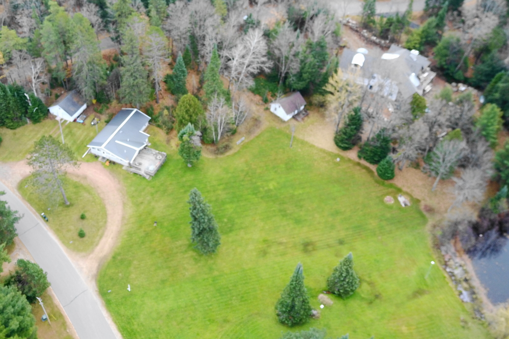 Last week had several days (in a row!) that held no precipitation. The cooler temperatures had engines starting hard, and some low spots were a little spongy, but several lawns were mowed. There might be one more grass cutting before a blanket of white covers everything, but we hope not.
