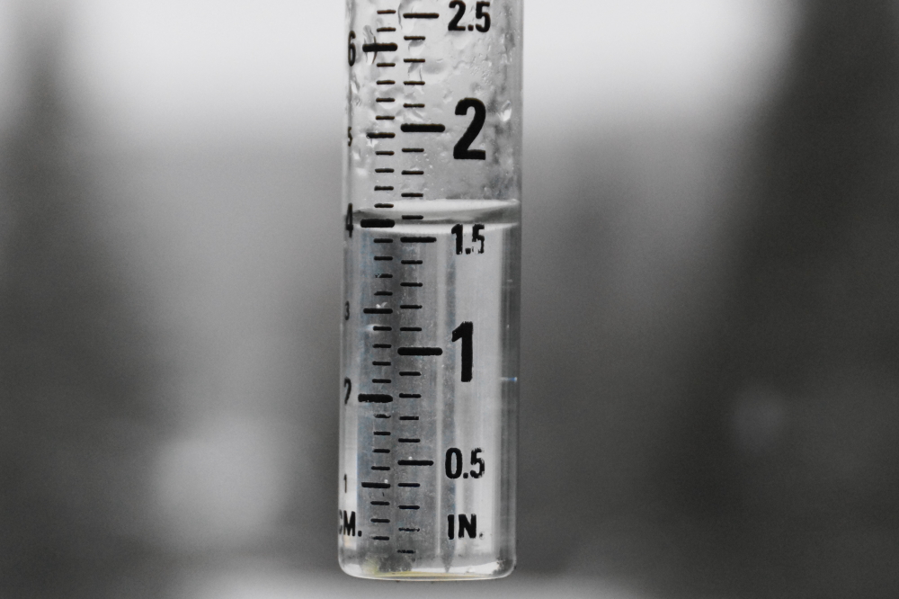 With rain forecast for the weekend and mostly above freezing temperatures, a small, brave rain gauge was risked to get a metric on all the sky shenanigans. The courageous glass tube made it through without cracking to record just over an inch and a half of rain. According to NOAA, one inch of rain is equivalent to 13 inches of snow. The lake dodged over 20 inches of wet, heavy white by about 5°F.