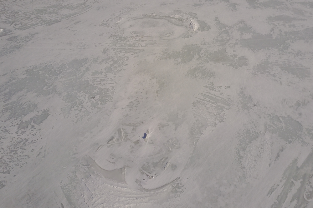 By the end of the week, many drift remnants and snowmobile tracks had a higher relief than the former ramparts.