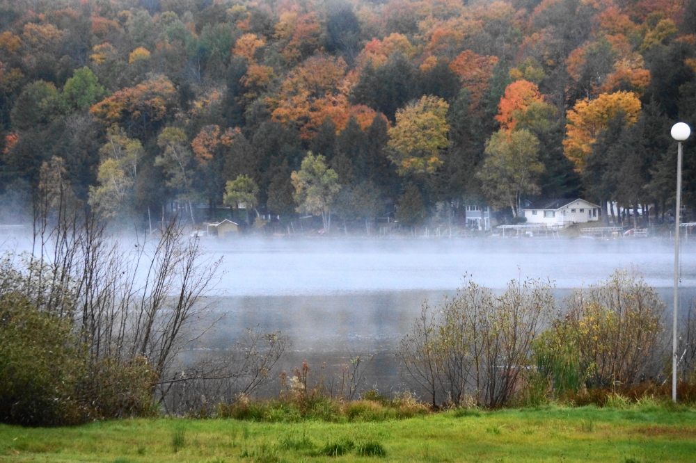With the cold mornings late in the week, the lake steamed and the water temperature fell fast.