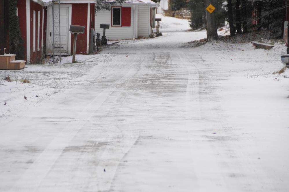 Knott Lane is getting its Winter treacherousness on.