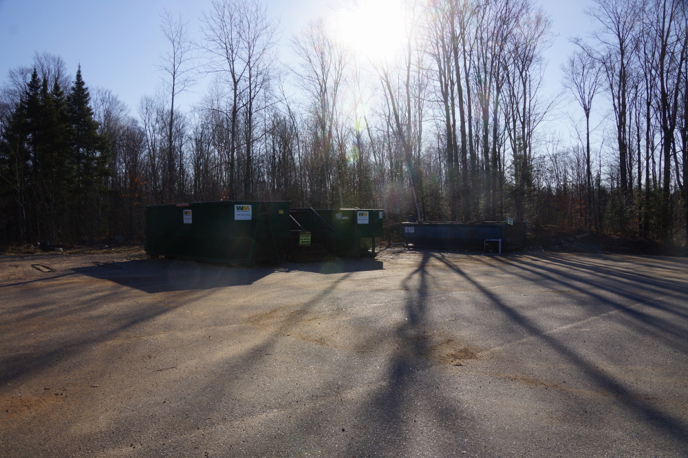 The dump is no longer open on Wednesdays until May. As a result, the weekends can be busier. It's best not to take advantage of rushes to dump items that are not accepted lest ye become a surprise star in the new Bravo series "Stink Eye from the Dump Guy".