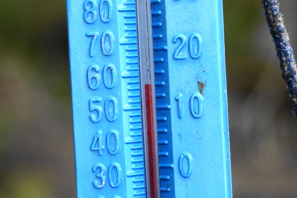The lake temperature continues to lag into Memorial Day weekend. A 58°F reading will keep the ice off Lucerne, but fill the hills with the startled screams of anyone entering the lake.