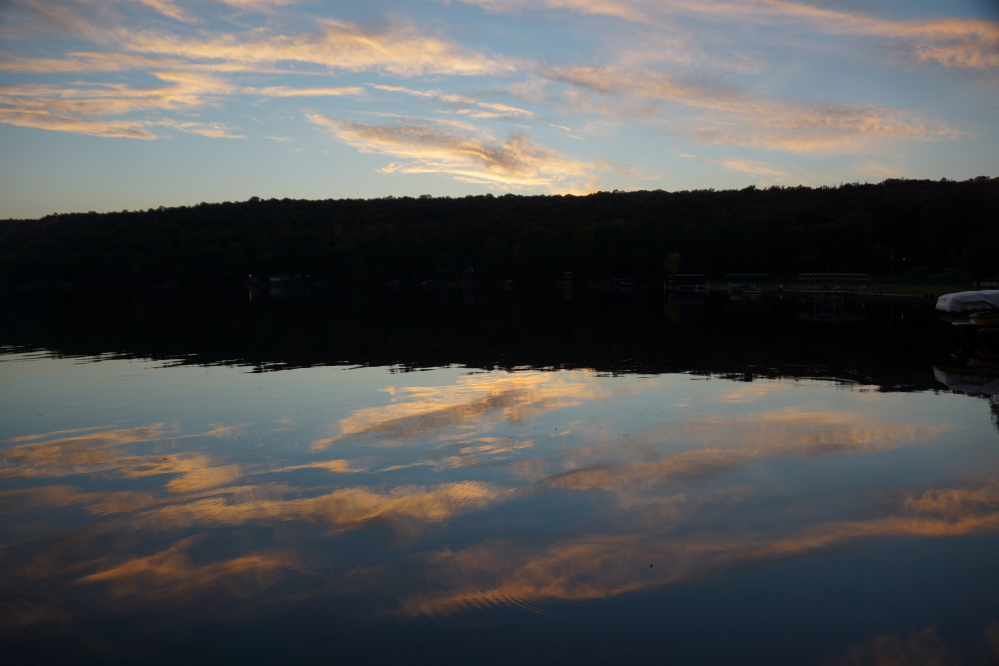 Before the official arrival of Fall, the few (2) warm days we enjoyed  ended with nice sunsets and some flat water. 