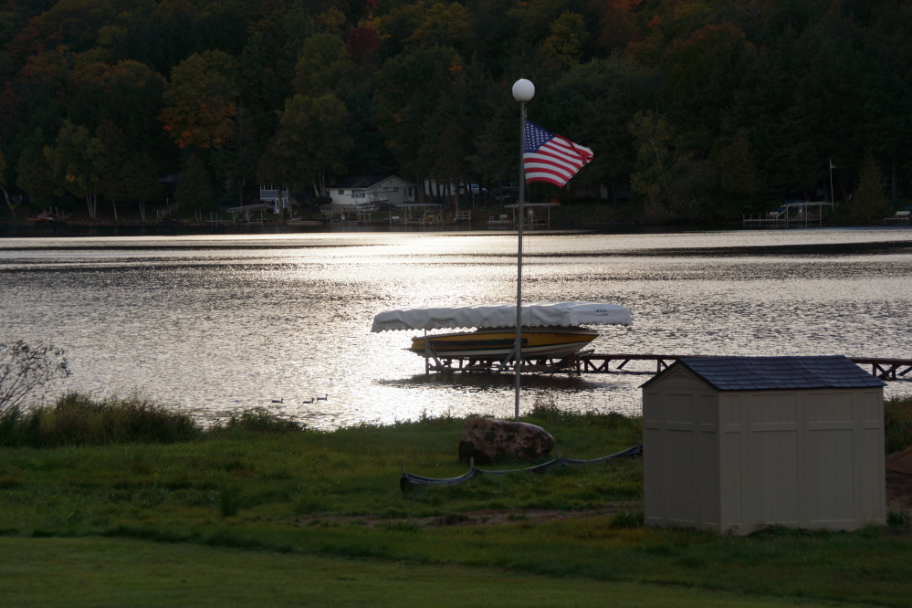 It looks like the wet weekend kept many boats from being pulled for the year. Next weekend should be a busy one at the landing.