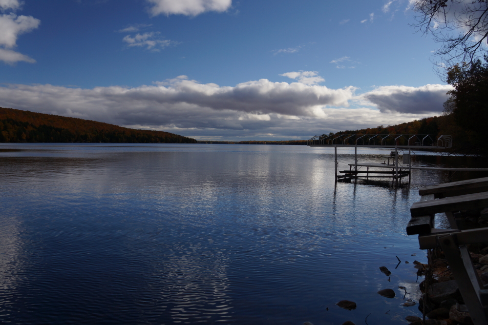 Before the weekend wind, the lake was very flat and ski-able during much of the day.