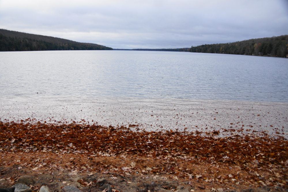 Last week presented the northwoods with a smorgasbord of tasty weather. It started with some warmth and rain, then cold, then flurries, and finally ended with some warmth and sun. The end of the week was particularly nice.