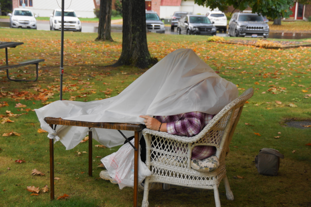 It rained. Some did not bring umbrellas. They adapted. 