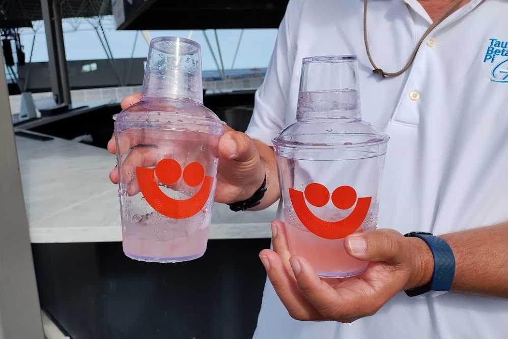 They came in these neat shaker glasses and were pretty heavy on the vodka.