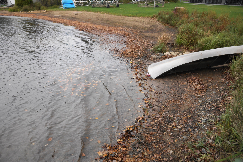 Part of the post peak funness is scraping leaves off the beaches.