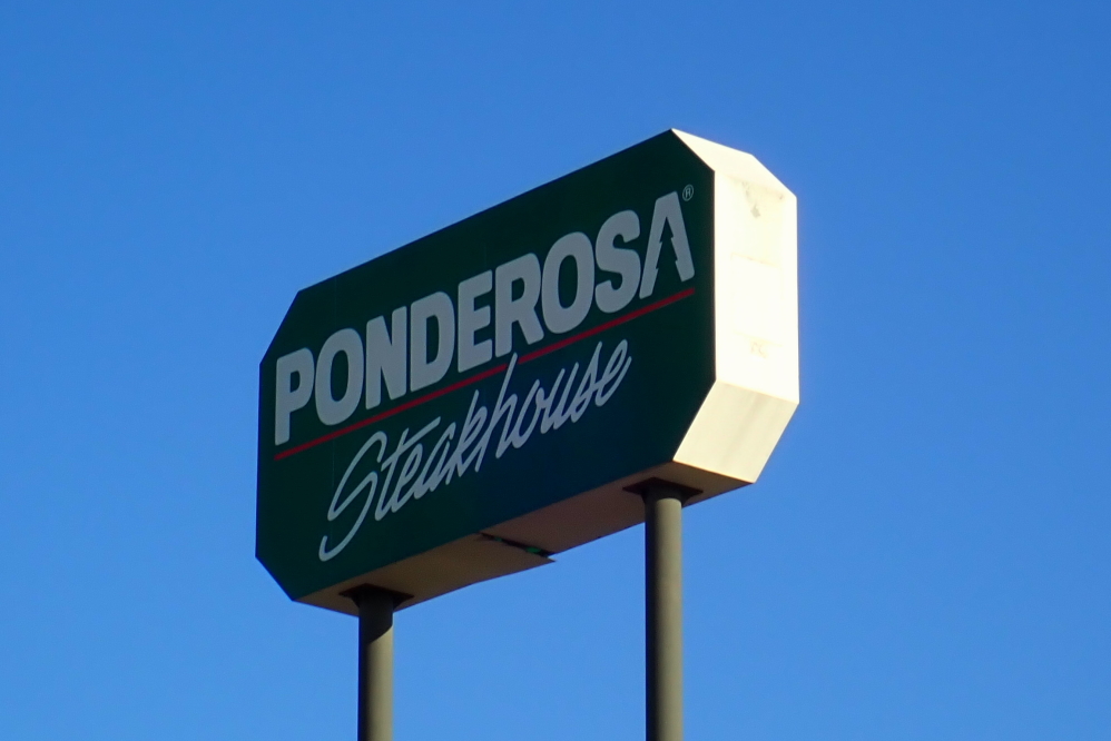 After not slipping and dying, we headed about 90 minutes south to visit the Wisconsin Dells. The place had many attractions including tennis courts, a ghost boat, and the last Ponderosa Steakhouse in the state. 