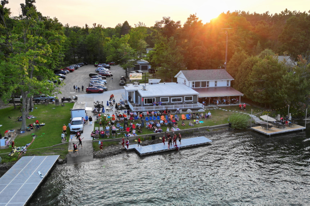 On Saturday, Crandon Water Shows had its annual alumni show. It was well attended.